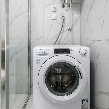 M&p- Lovely 1-bedroom With Free Parking Apartment *