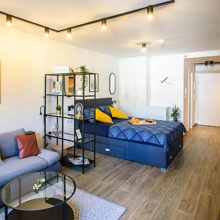 M&p- Lovely 1-bedroom With Free Parking Apartment *