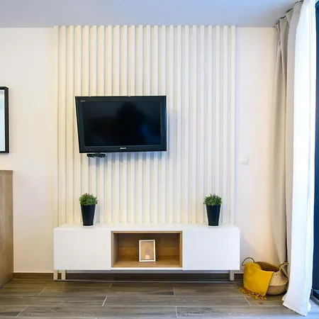 M&p- Lovely 1-bedroom With Free Parking